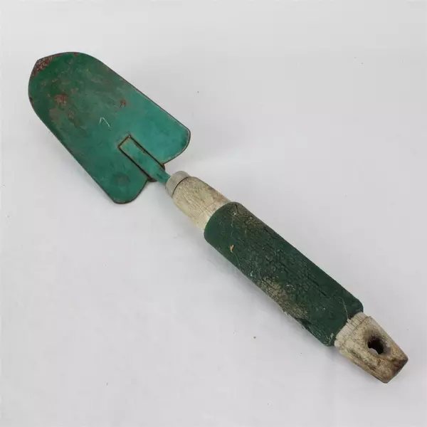 Garden Shovel Spade for Digging and Planting Yard Tool