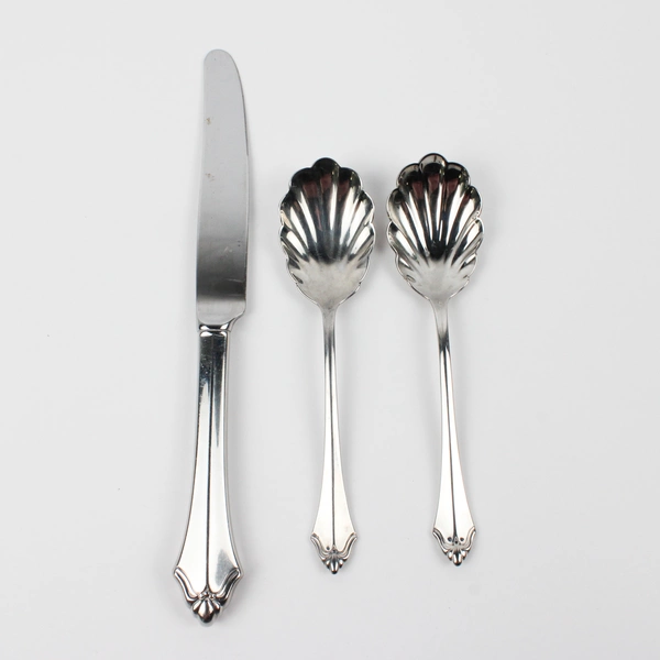 Lot Of 3 Oneida Silver Kenwood (Stainless) Flatware 2 Sugar Spoons Dinner Knife