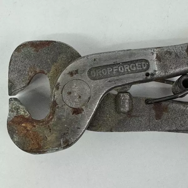 Vintage Spring Loaded Drop Forged Carbon Steel Tile Nippers With Yellow Handles