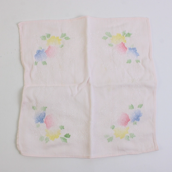 Set of 4 Vintage Pink Damask Floral Napkins FLAWED