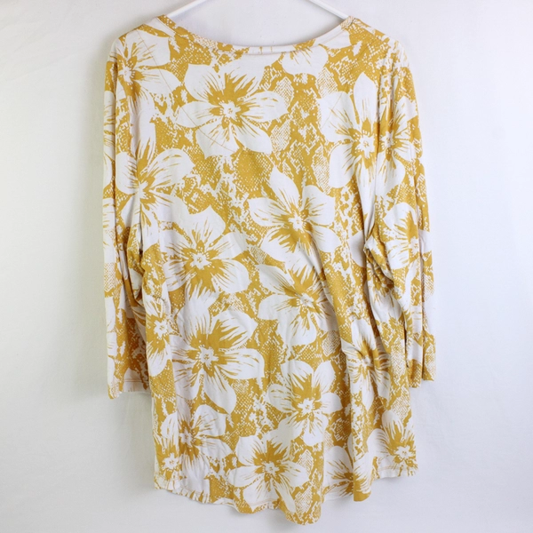 JM Collection Yellow/White Floral Quarter Length Sleeve Shirt Women's Size XL