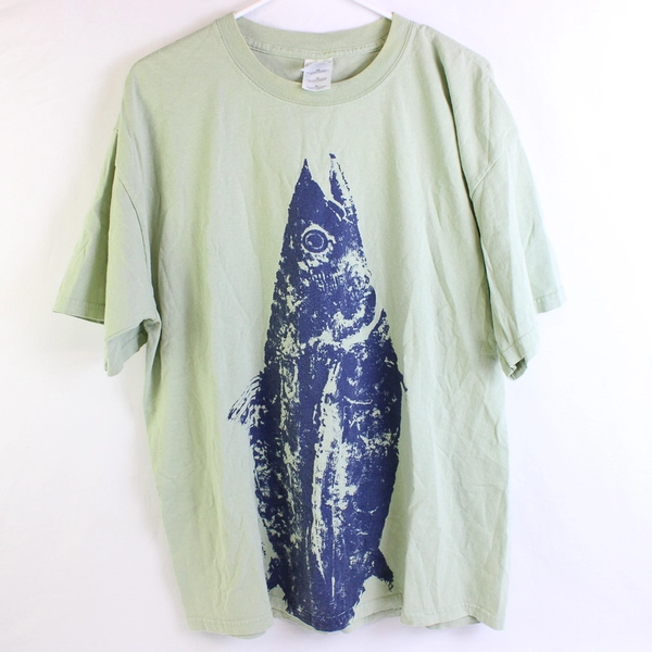 Gildan Unisex XL Green Shirt with Fish Printed on Front and Back