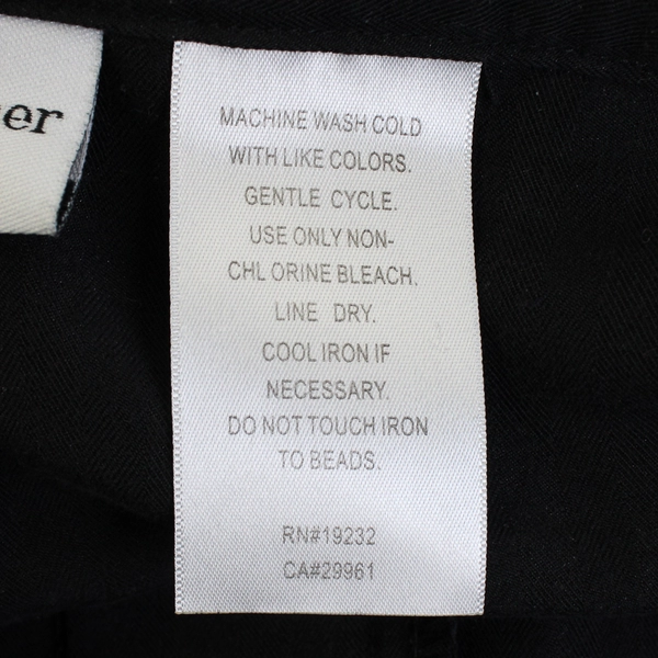 Alfred Dunner Black Embroidered W/ Bees/Flowers Capris Pants Women's Size 18