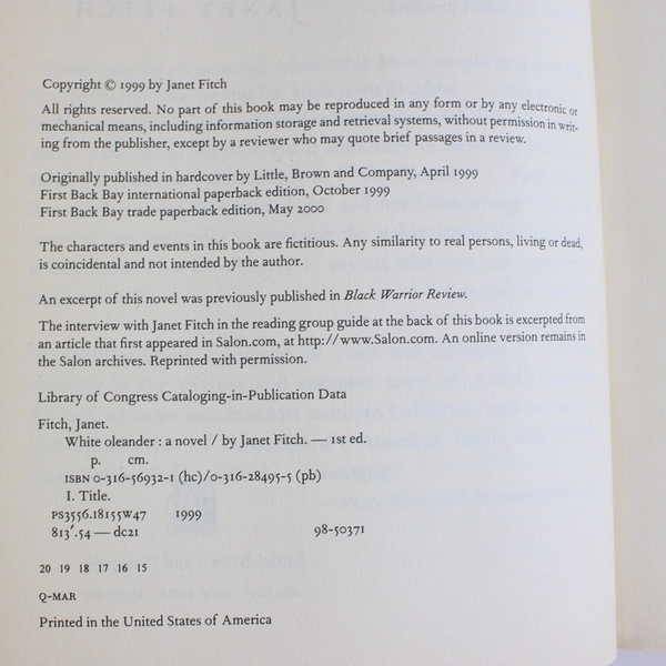 White Oleander by Janet Fitch 1999 Paperback Novel