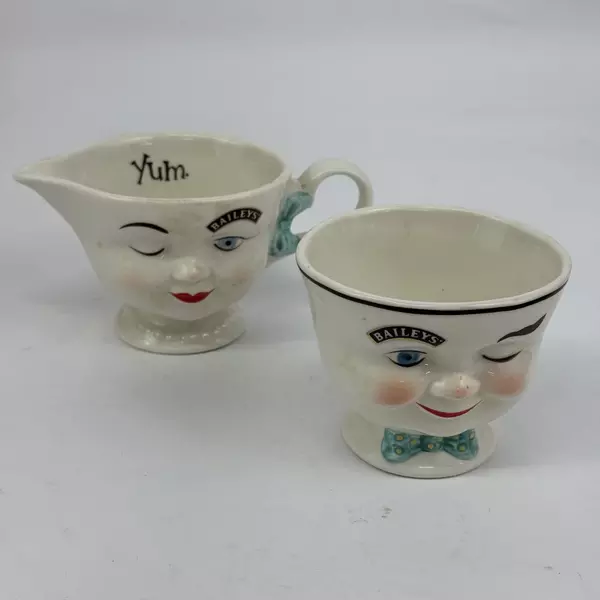 1996 Limited Edition Bailey's Irish Cream Winking Face Creamer and Sugar Bowl
