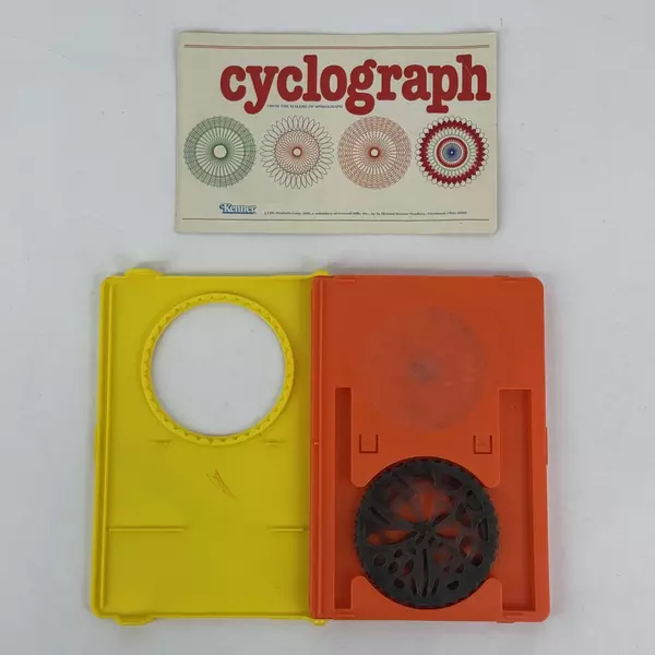 Vintage 1982 Cyclograph Drawing Toy By Kenner
