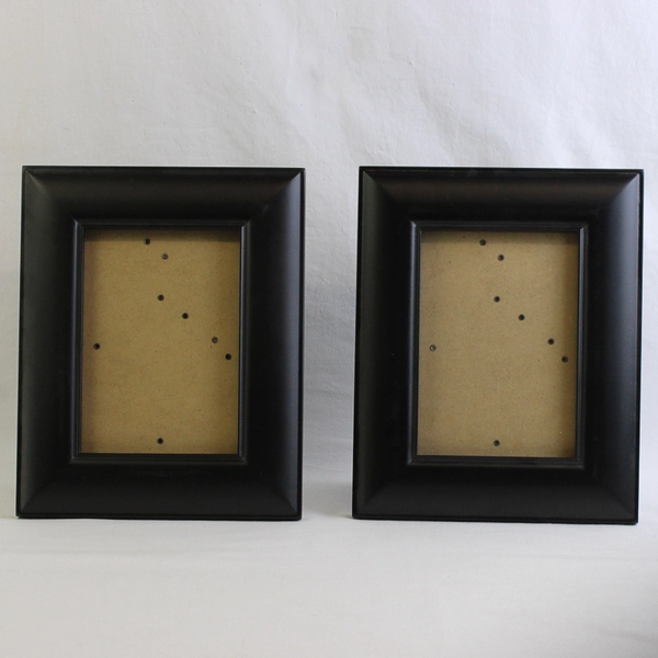 Lot of 2 Modern Matte Black Desktop Picture Frames 5" x 7"