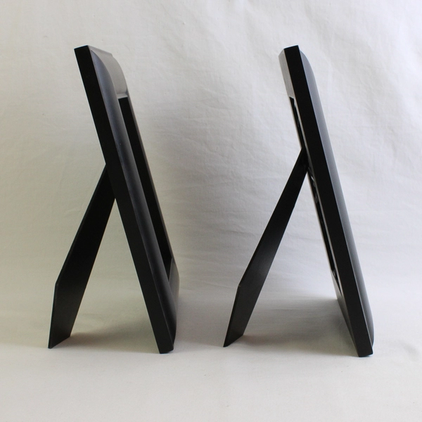 Lot of 2 Modern Matte Black Desktop Picture Frames 5" x 7"