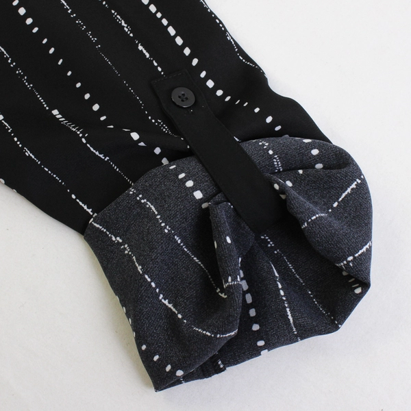 Timeson Black/White Abstaract Pattern Long Sleeve Blouse Womens Size XL