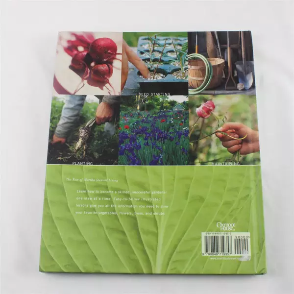 Gardening 101 by Martha Stewart Living Magazine Hardcover Guide