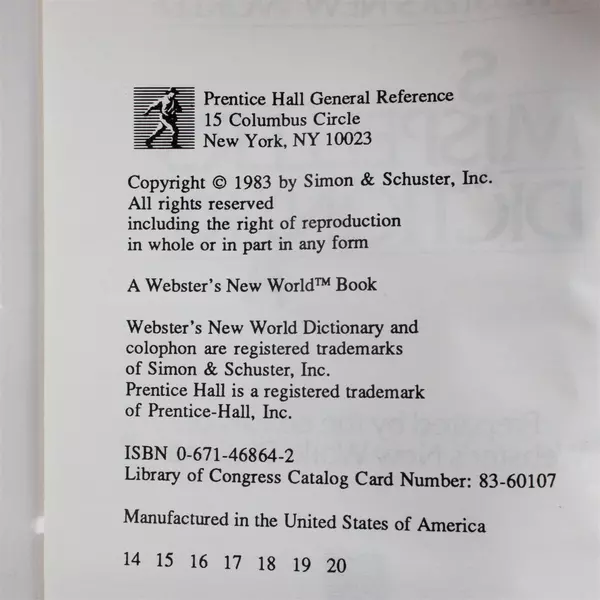 Mis(s)peller's Dictione(a)ry Webster's New World Paper Back 1983