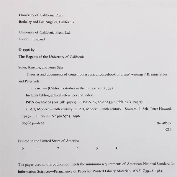 Theories and Documents of Contemporary Art: A Sourcebook of Artists' Writings