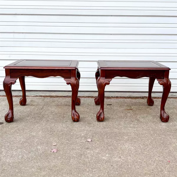 Lot of 2 Glass Top Cherry Wood Queen Anne Style End Tables