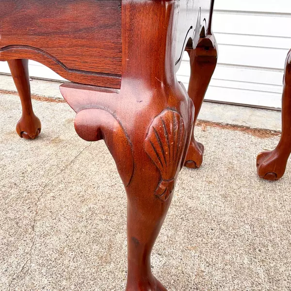 Lot of 2 Glass Top Cherry Wood Queen Anne Style End Tables