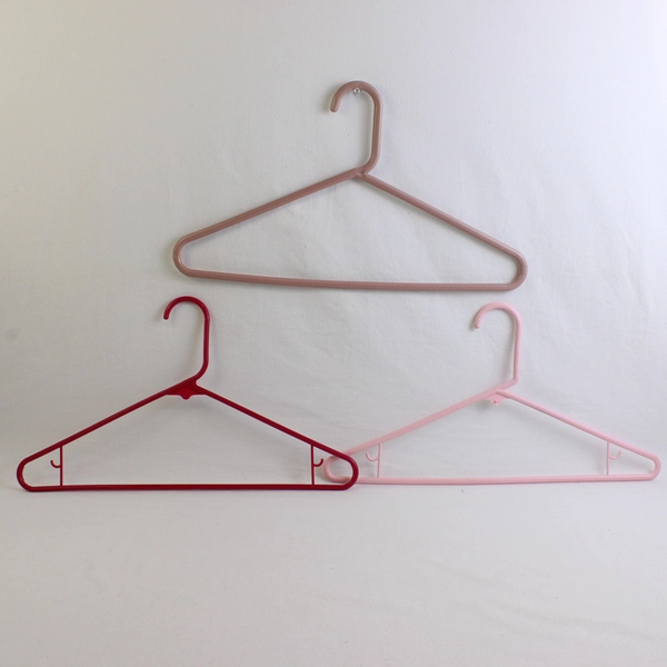 Lot of 10 Pink Red Hues Plastic Clothing Hangers