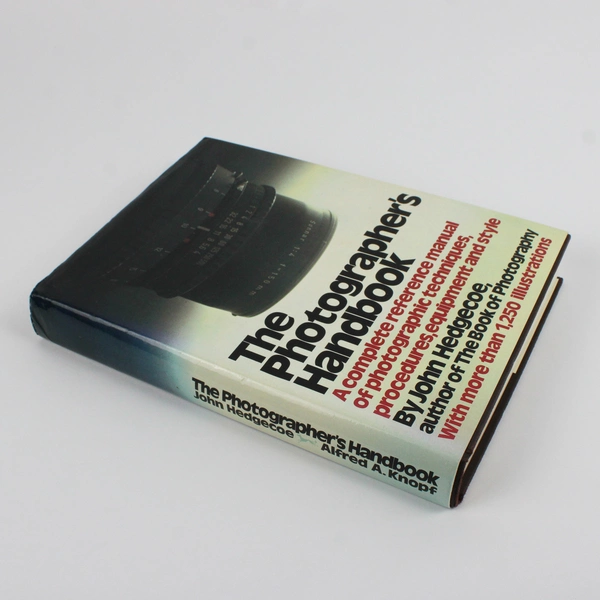 The Photographer's Handbook by John Hedgecoe 1977 Hardcover Dust Jacket