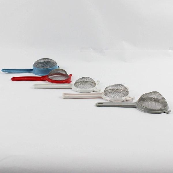 Lot of 5 Unbranded Plastic Handled Fine Mesh Strainers Multiple Sizes