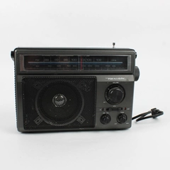 Vintage Realistic Model # 12-625A AM/FM Portable Radio Untested