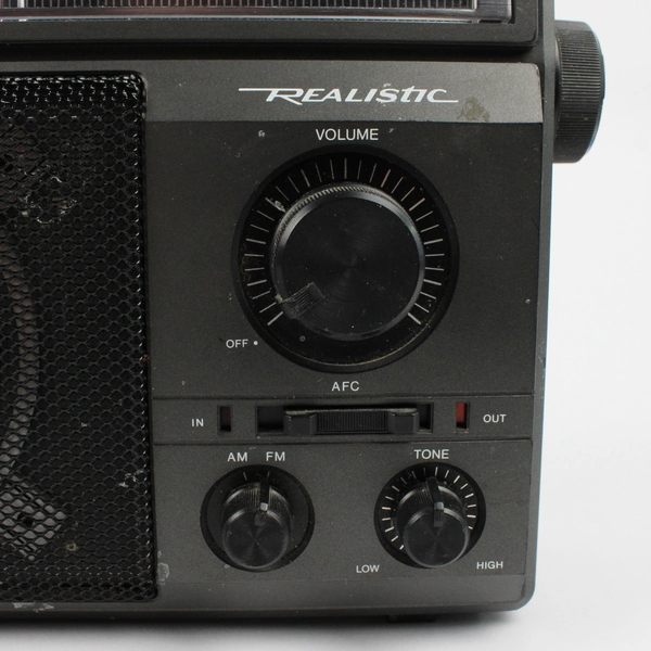 Vintage Realistic Model # 12-625A AM/FM Portable Radio Untested