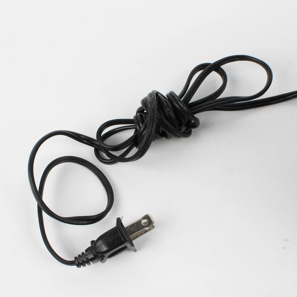 Vintage Realistic Model # 12-625A AM/FM Portable Radio Untested