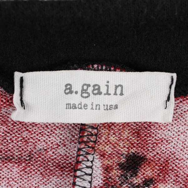 A. Gain Black and White Stripe Floral Pattern V-Neck Sweater Women's Medium