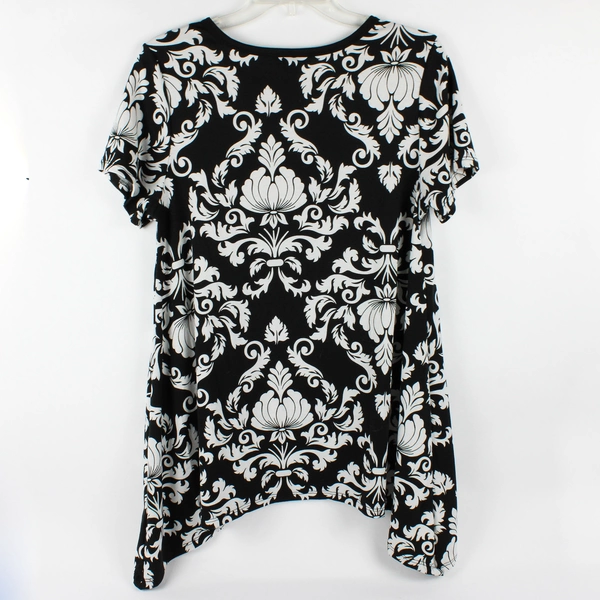 LuLaRoe Black and White Floral Short-Sleeve T-Shirt Women's Small