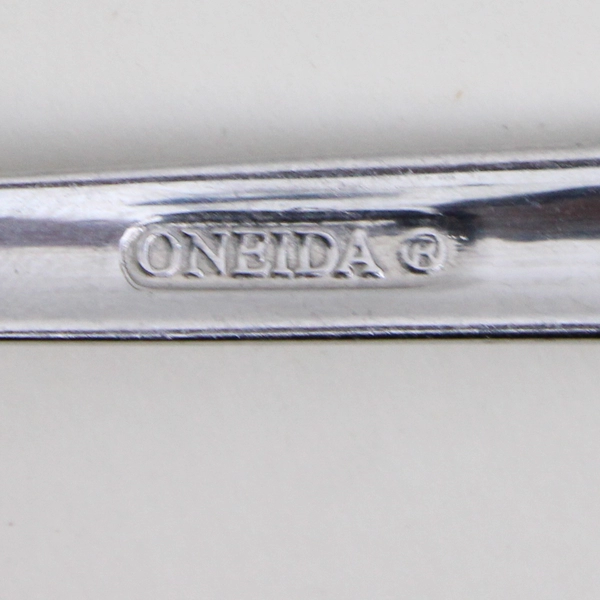 Lot of 6 Oneida Bellasana Salad Forks Glossy Flatware Stainless Steel 18/0