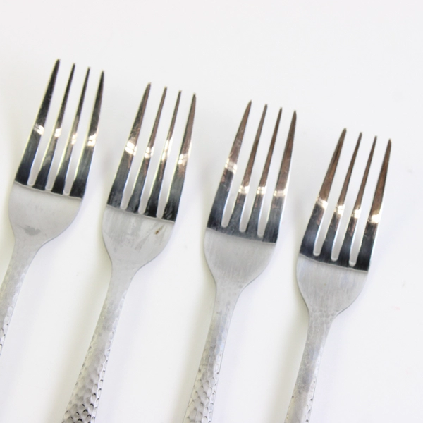 Lot Of 4 Cambridge Silver Aladin (Stainless) Flatware Salad Forks 7" Long