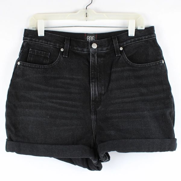 Urban Outfitters Women's 31 Black High-Rise Cuffed Shorts