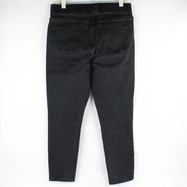 St. John’s Bay Women's 10 Black Pull-on Jegging
