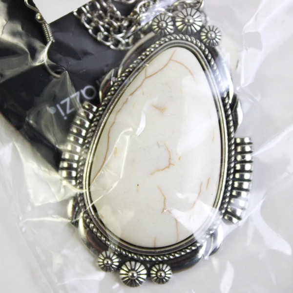 Paparazzi  Western Fable White Necklace and Earring Set