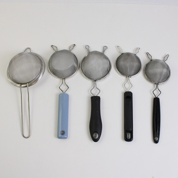 Lot of 5 Unbranded Metal Fine Mesh Strainers Multiple Sizes Handheld