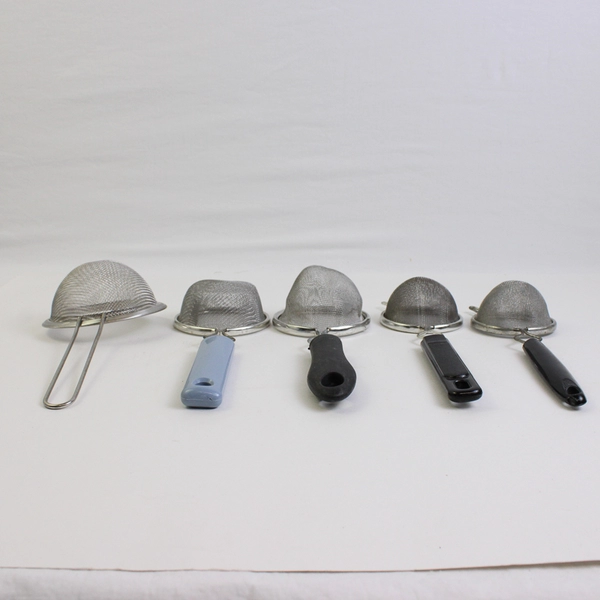 Lot of 5 Unbranded Metal Fine Mesh Strainers Multiple Sizes Handheld