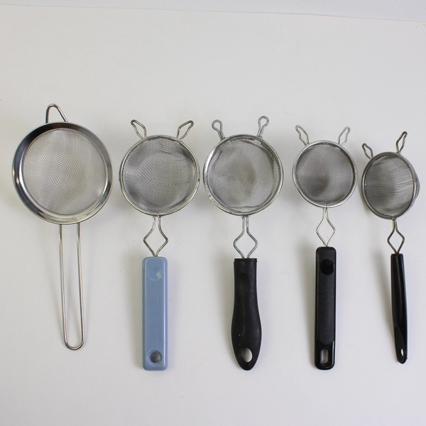 Lot of 5 Unbranded Metal Fine Mesh Strainers Multiple Sizes Handheld