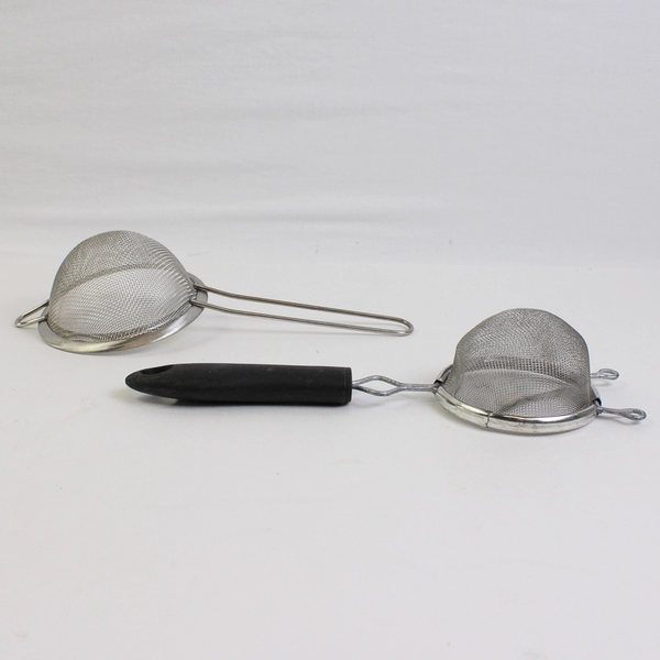 Lot of 5 Unbranded Metal Fine Mesh Strainers Multiple Sizes Handheld