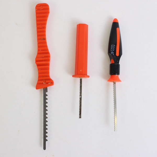 Set Of 3 Fox Run Plastic Halloween Cookie Cutters And 3 Pumpkin Carving Tools