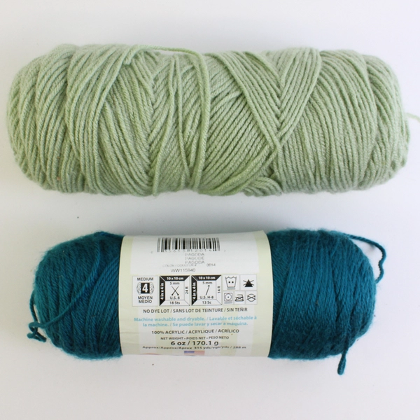 1.3 Lb Lot of Yarn Multiple Colors Red Green Blue Pink