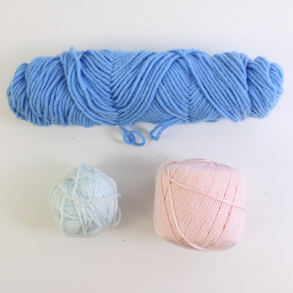 1.3 Lb Lot of Yarn Multiple Colors Red Green Blue Pink