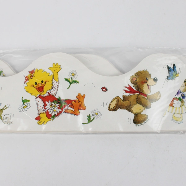 VTG Eureka Suzy's Zoo Spring Deco Trims 18 ft Total Bulletin Board Decor