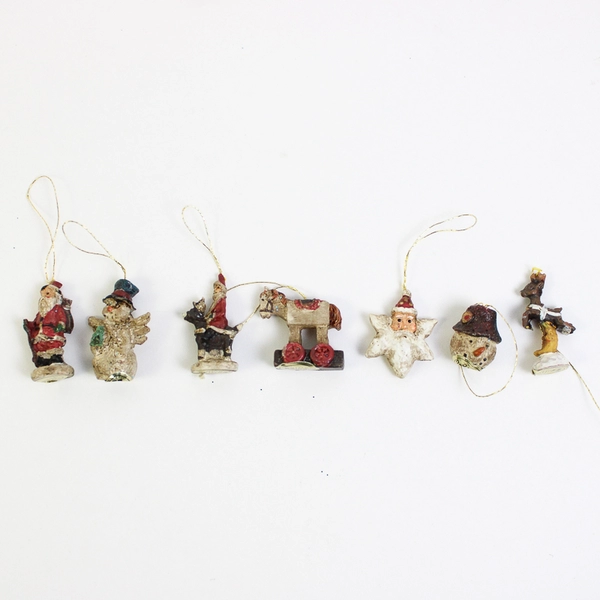 Holiday Friends Polystone Christmas Holiday Mini Ornaments Set Of 7 Giftco