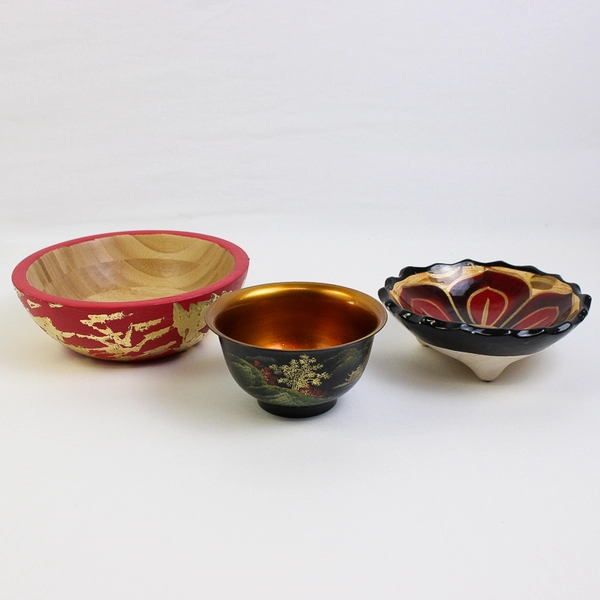 Lot of 3 Assorted Asian Style Bowls Wooden Plastic and Lacquered