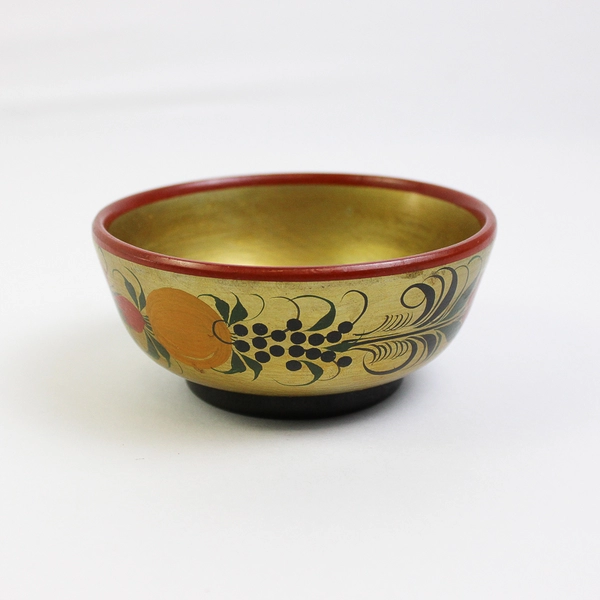 Small Russian Lacquered Painted Decorative Bowl