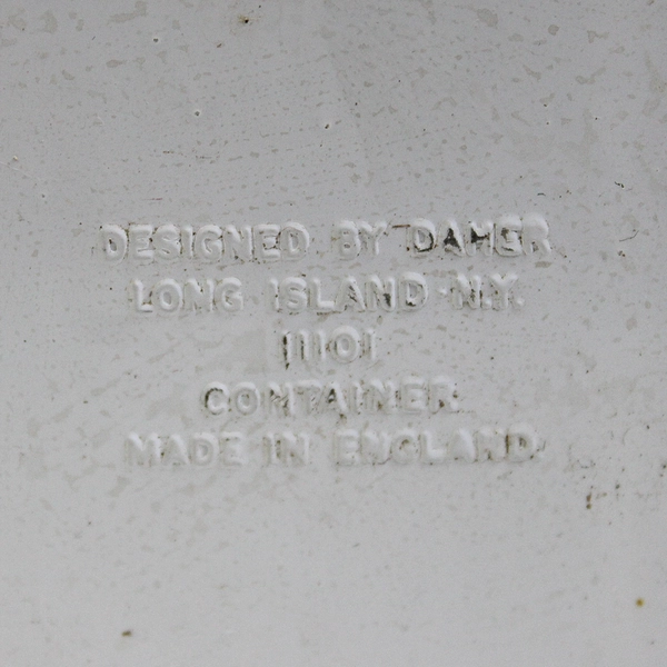 Vintage Asian Red/White Tea Caddy Container Tin with Lid Designed by Daher NY