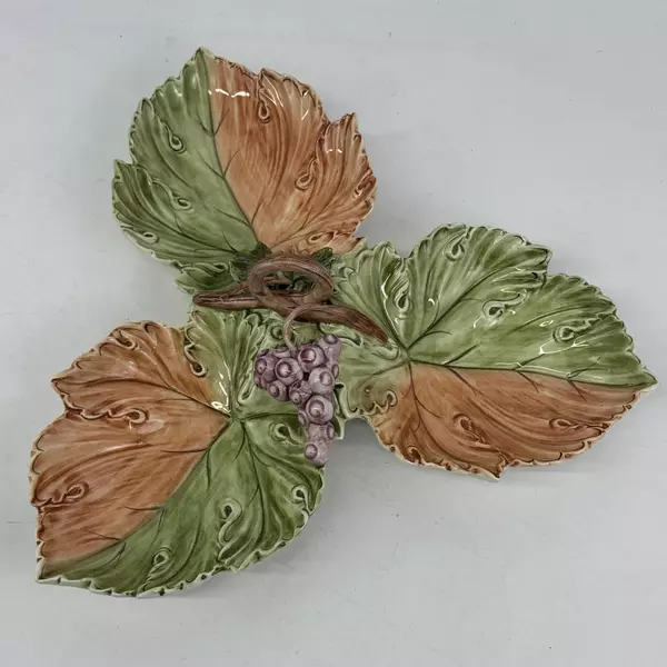 GBC Italy 3 Section Grape Leaf Serving Dish