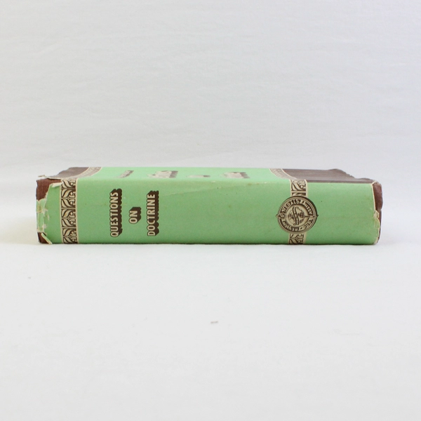 Seventh-Day Adventists Answer Questions On Doctrine HC 1957 Review & Herald, DJ