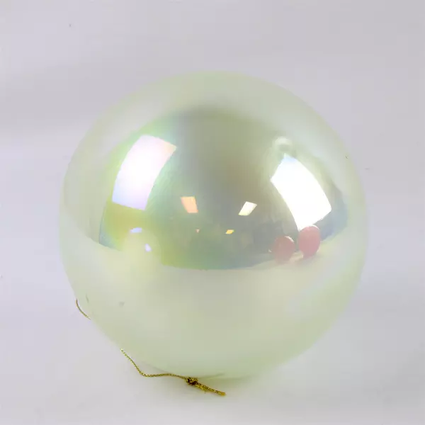 Four 5 Inch Shatterproof Ball Christmas Ornaments Red And Opalescent White