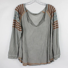 POL Women's M Gray Waffle Knit Long Sleeve Shirt