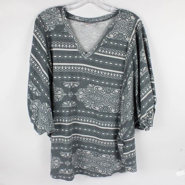 LuLaRoe Women's S Gray Filigree Patterned Shirt with Balloon Sleeve