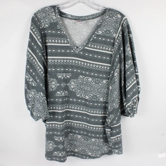 LuLaRoe Women's S Gray Filigree Patterned Shirt with Balloon Sleeve