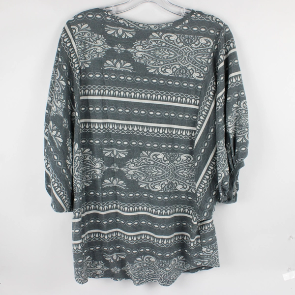 LuLaRoe Women's S Gray Filigree Patterned Shirt with Balloon Sleeve